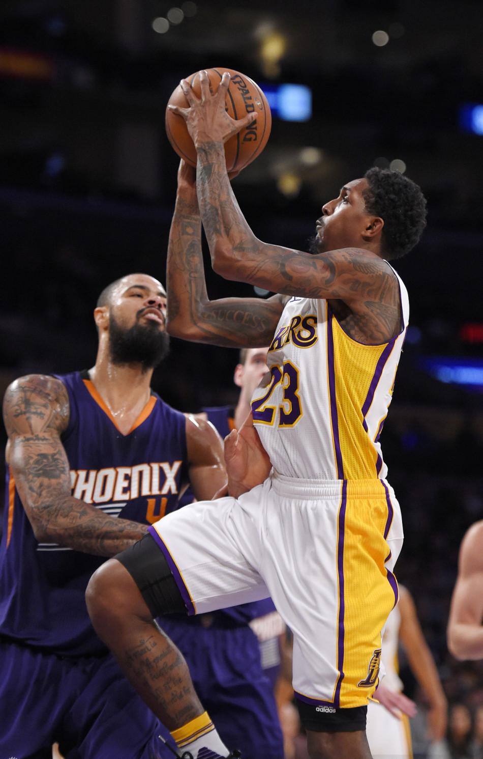 能陷入被动 能陷入被动