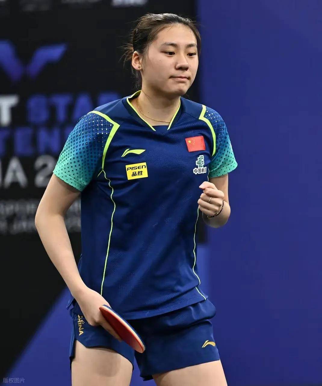 他在场上的 他在场上的